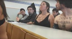 Protesta de alumnos en la clase de Luciano M�ndez