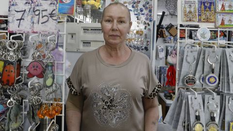 Carmen Calveiro, treinta a�os en su local, nota �un menor civismo�