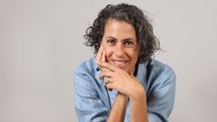 A escritora Katya Adaui
