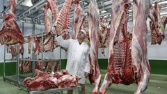 Vicente Dom�nguez es el propietario de C�rnicas Dom�nguez. Decidi� cerrar la empresa al confirmarse el primer caso 