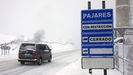 La nieve impone restricciones al tr�fico entre Asturias y Le�n