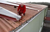 Las reparaciones son una de las principales salidas laborales en el sector de la construcci�n.