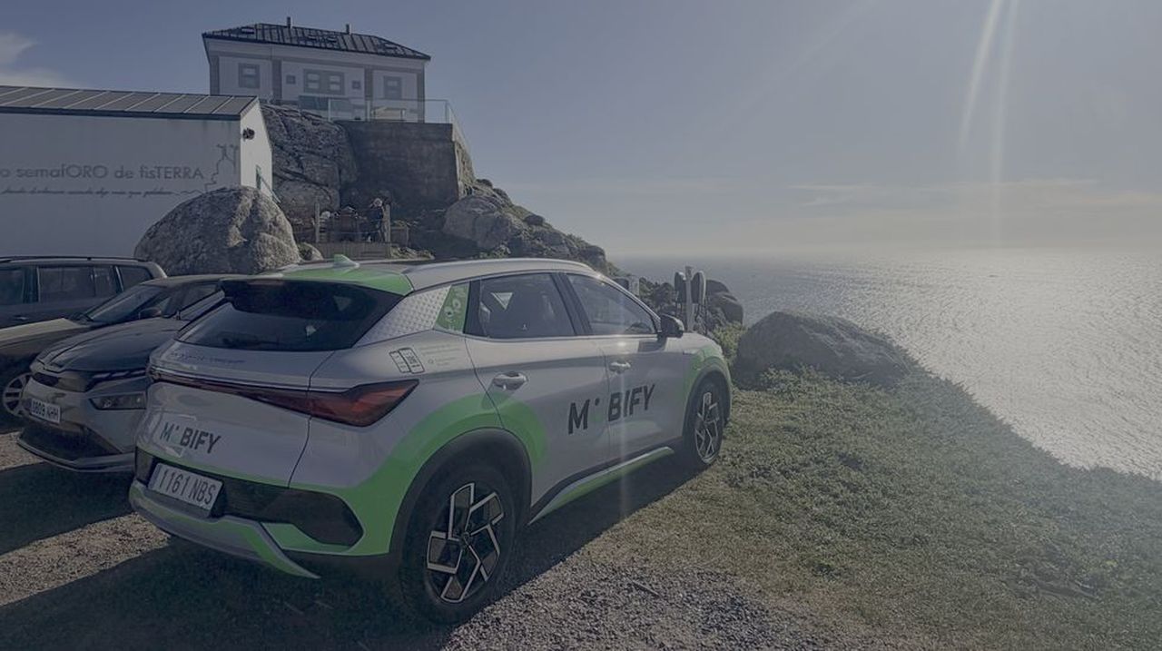 La empresa ourensana Mobify lleva su servicio de coche compartido a Fisterra