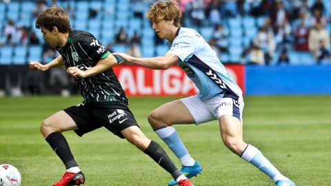 El nuevo jugador del Celta Aleix Febas, en Bala�dos hace unas semanas.