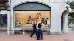 Imagen exterior del caf� de Karl Lagerfeld en �msterdam.