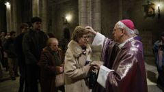 Leonardo Lemos en la ceremonia de imposici�n de la ceniza, en la catedral de Ourense