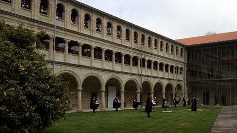 Monasterio de Santo Estevo de Ribas de Sil, convertido en Parador Nacional desde el 2004.