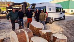 La madera cedida por Ence al grupo investigador del Campus Terra se prepar� en una empresa de Trabada.