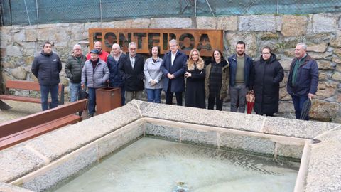 Visita a las obras de humanizaci�n de una plaza en Fonteboa, San Cibrao das Vi�as.