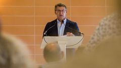 Feijoo, ayer, en un acto organizado por la Asociaci�n de M�dicos Galegos en Baiona. 