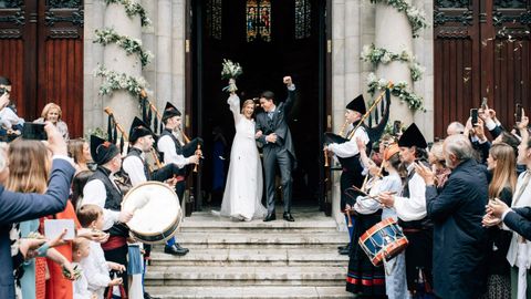 Carla y Pablo se casaron en San Juan el Real de Oviedo