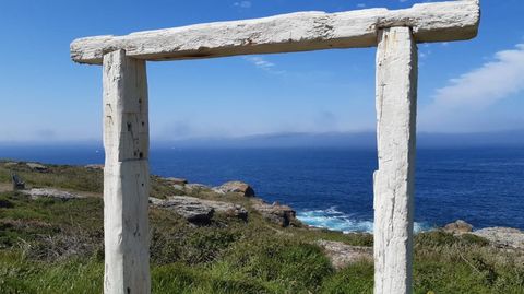 Puerta al Atlántico en punta Faxilda, Noalla