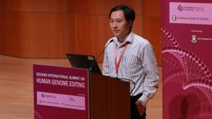 He Jiankui 