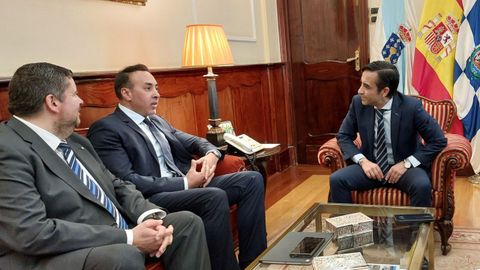 Sidi Mohamed Alaoui en una visita institucional