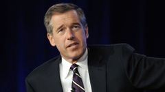 Brian Williams est� siendo investigado por su cobertura en Irak y por la del hurac�n Katrina. 