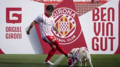 Fran Beltr�n, durante su presentaci�n con el Girona tras ser traspasado por el Celta.