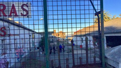 Vista desde el exterior de la Comandancia de Obras okupada 