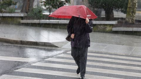 Temporal de lluvia, mar y viento en A Coru�a