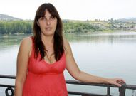 Mar�a G. Albert, no paseo xunto ao embalse da R�a. 