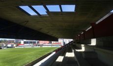 Una empresa especializada retir� ayer los restos de uralita y garantiza que el p�blico no se expondr� esta tarde al t�xico amianto. 