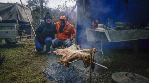 Muchos fueron los que optaron por cocinar al fuego