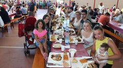 Festa do galo pica no chan en Mu��os