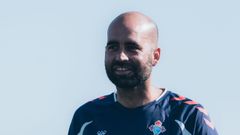 El entrenador del Celta, Claudio Gir�ldez, en un entrenamiento.