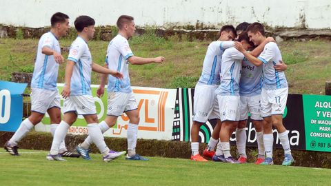 Partido de Tercera Federación entre el Boiro y el Compostela en el Campo municipal de Barraña