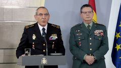LOS JEFES, INFECTADOS. El comisario principal Gonz�lez y el teniente general Ce�a, juntos en sus primeras comparecencias en la Moncloa. Son los mandos operativos de la Polic�a Nacional y de la Guardia Civil. Los dos han dado positivo por coronavirus