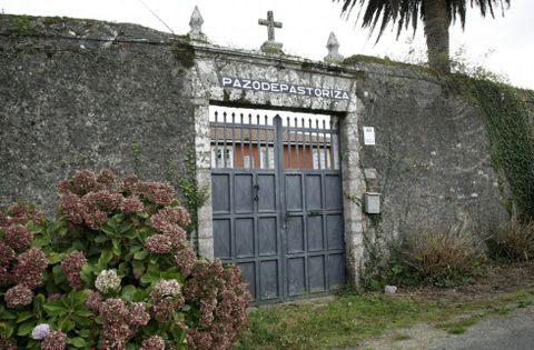 El pazo de Pastoriza se encuentra en San Tirso de Mabegondo.