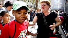 Los ni�os que llegan a Galicia acaban siendo un miembro m�s de la familia acogedora, por eso las despedidas son muy dif�ciles.
