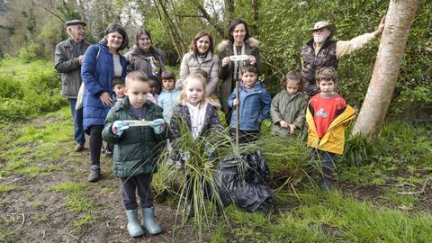 Voz Natura: alumnos del CRA de Vilaboa, con la asociaci�n Vaipolor�o en B�rtola 