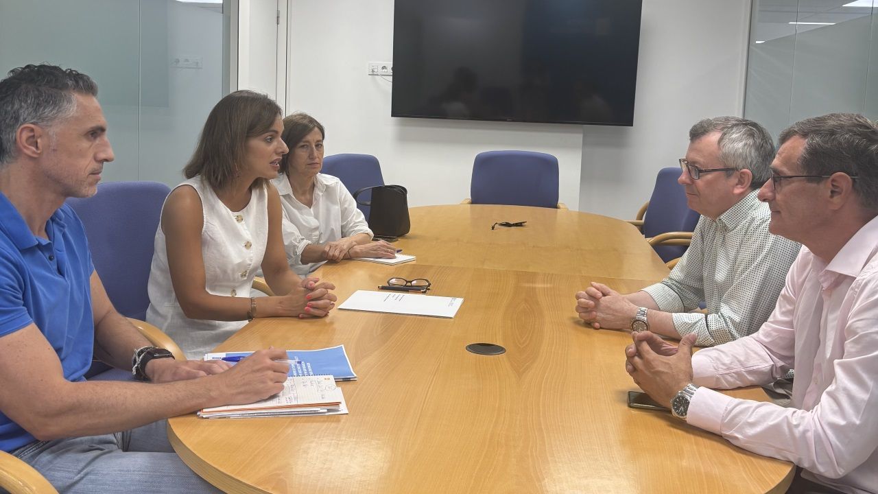 La Xunta detectó 16 infracciones de VTC por prestar servicios urbanos en A Coruña