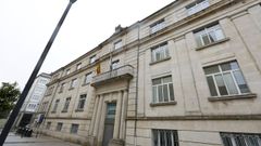 Exterior de la Delegaci�n de Sanidade en Lugo
