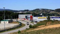 Vista de algunas de las naves instaladas en el pol�gono de Cu��a, inaugurado hace casi nueve a�os.