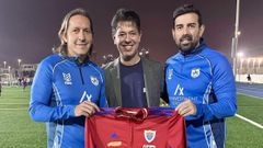 En Dub�i. El directivo y responsable de la base del Berganti�os, Manuel Casti�eiras, visit� en Dub�i a M�chel Salgado y Pablo Coira, dos exinternacionales con Espa�a. Salgado dirige all� su club, el Fursan Hispania FC. Casti�eiras invit� a su escuela al torneo internacional veraniego y obsequi� a los exjugadores con la chaqueta del centenario del Bergan