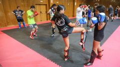 Integrantes club de boxeo DG Fighters durante un entrenamiento