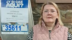 M�nica Barrera, al frente de Bodeg�n Miranda, con el cartel que caus� furor a trav�s de las redes, informando del n�mero 35611 a la venta
