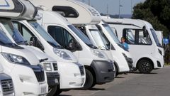 La afluencia de autocaravanas a A Illa crece cada verano