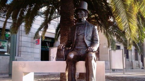 Estatua de Hans Christian Andersen en Mlaga