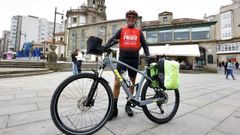 Eladio Paz, en el 2024, antes de hacer el Camino de Santiago desde Estocolmo.