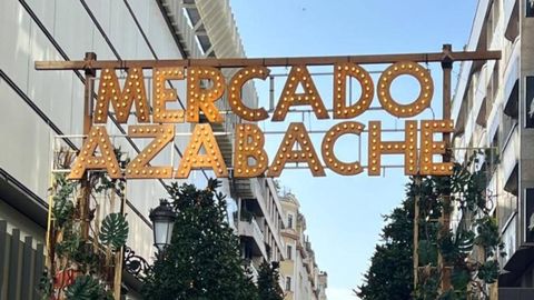 Mercado del Azabache en Oviedo