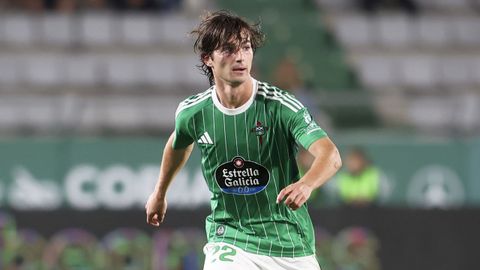 �lvaro Mardones, que pidi� el cambio en C�ceres, tiene un esguince de tobillo. 