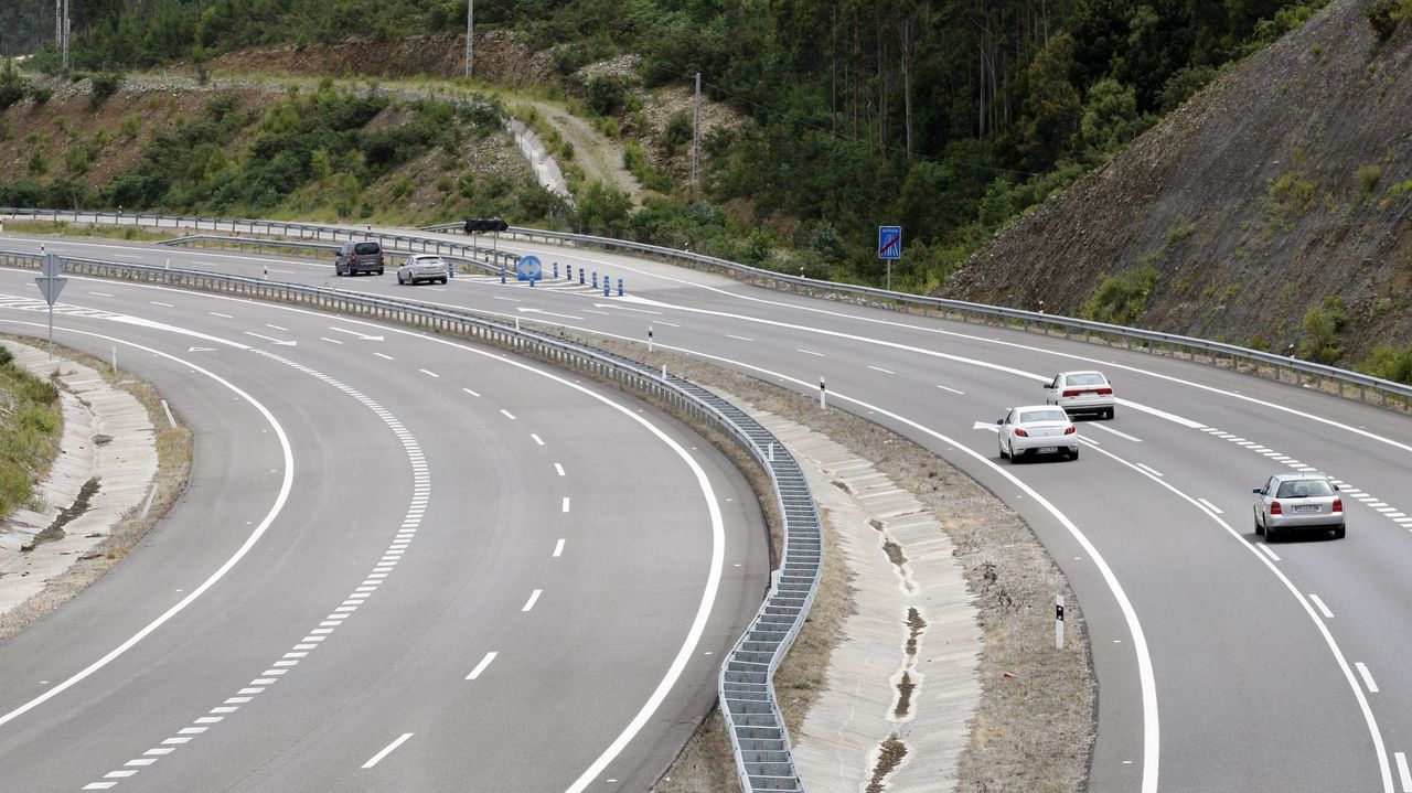 A juicio tras huir de los agentes en Ribadeo a 190 km/h y conduciendo en varios tramos en dirección contraria