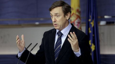 El PP dice ahora que ech� a Barber� para evitar un �linchamiento� de las �hienas�