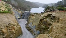 La obra de Castrelos II est� tambi�n muy avanzada.