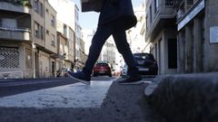 Paso en la calle Conde Vallellano de O Carballi�o.