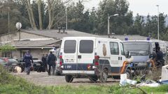 Redada antidroga del Cuerpo Nacional de Polica en el campamento de Freixeiro, en el ao 2011