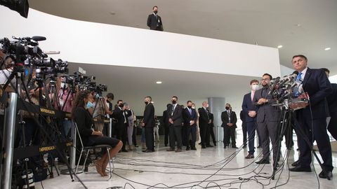 El presidente Bolsonaro, en una conferencia de prensa este mircoles en el palacio do Planalto