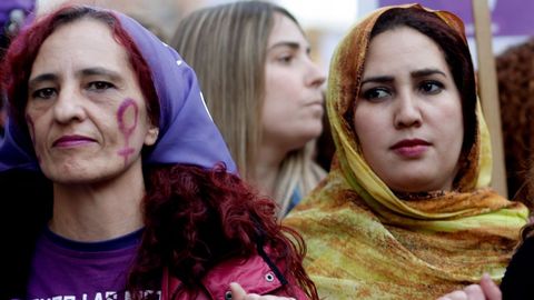 Miles de personas participan en la concentracin feminista convocada en Gijn con motivo del Da Internacional de la Mujer